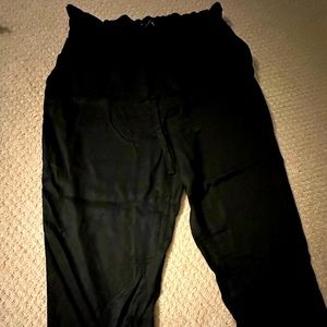 Women’s S, Banana Republic, black drawstring waist ankle pants. Great condition.